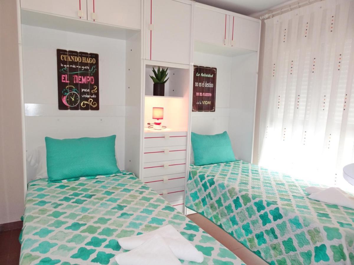Capri Gandia Primera Linea - Alquiler Solo Familias Playa de Gandia Bagian luar foto